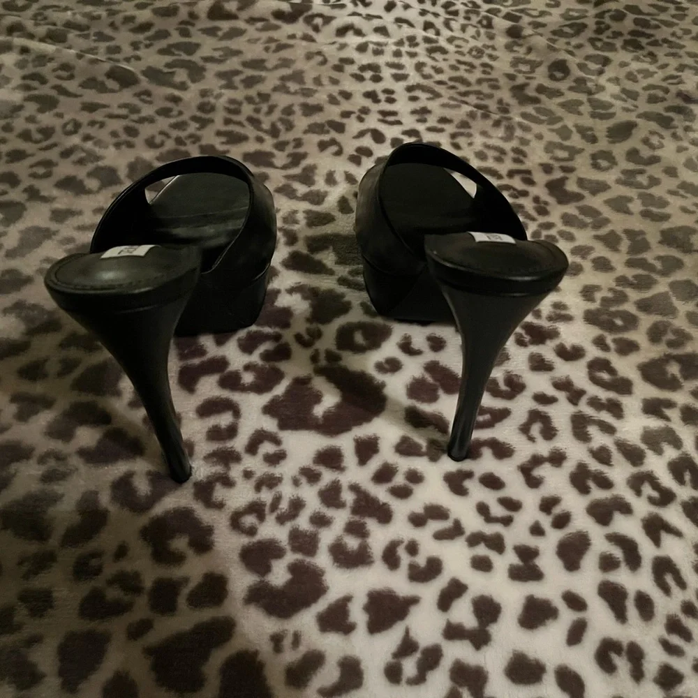 Steve Madden black high heels - Picture 7 of 8